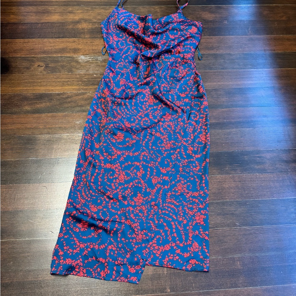 Chic Blue and Red Patterned Midi Dress